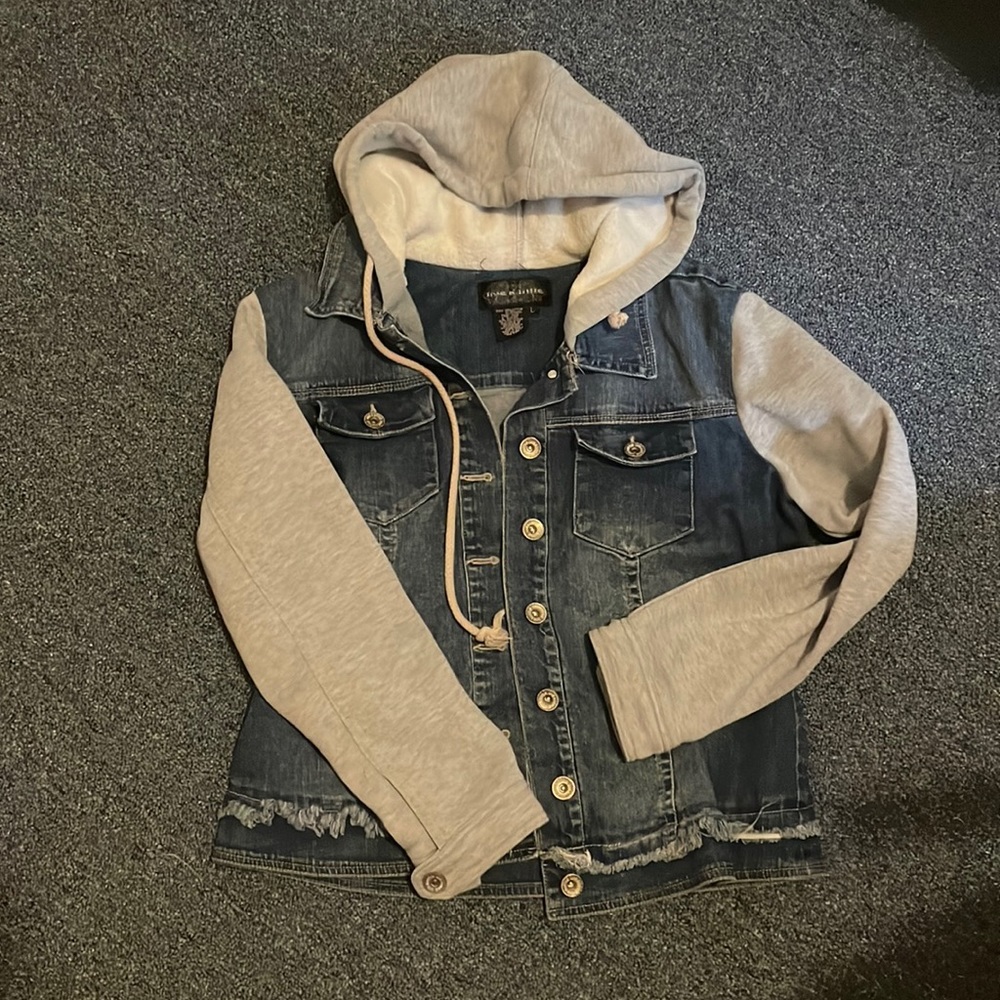 Super comfortable jeans jacket with hood